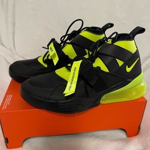 Nike Airforce Utility 270